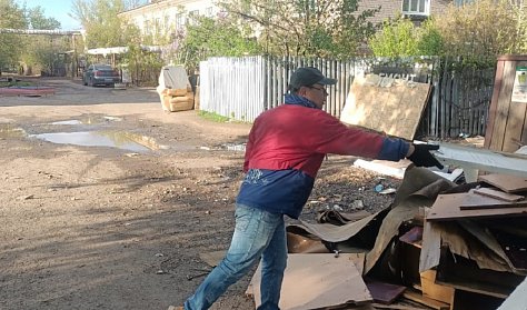 Субботник провел депутат